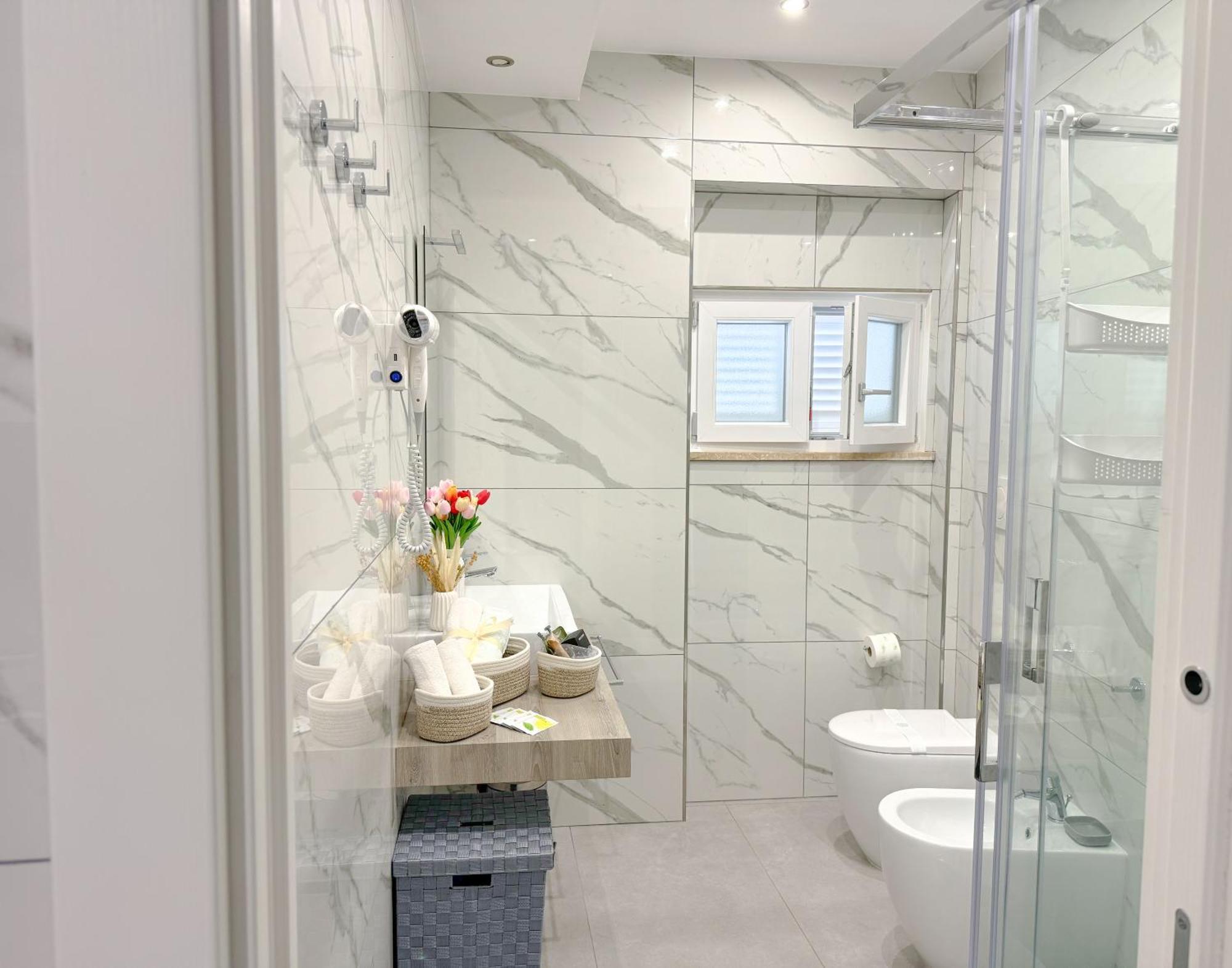 Marco House - Seaview Apartment - Fronte Mare - Casa Vacanza Анцио Екстериор снимка